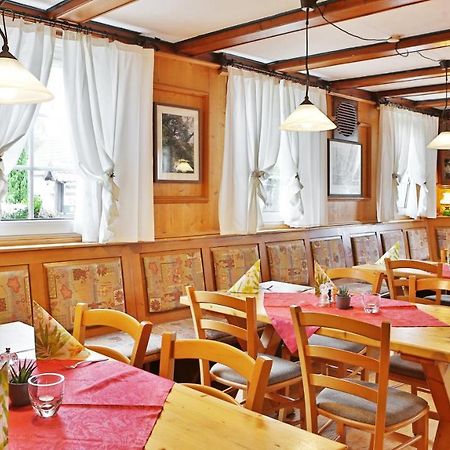 Ferienwohnung Gasthof Lowen Капел-Графенхаузен Екстериор снимка