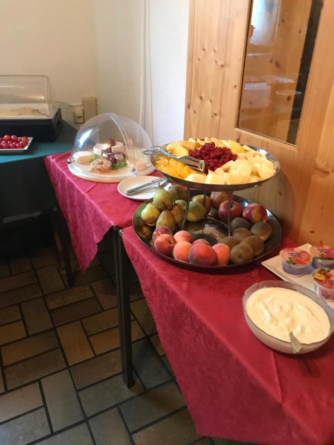 Ferienwohnung Gasthof Lowen Капел-Графенхаузен Екстериор снимка