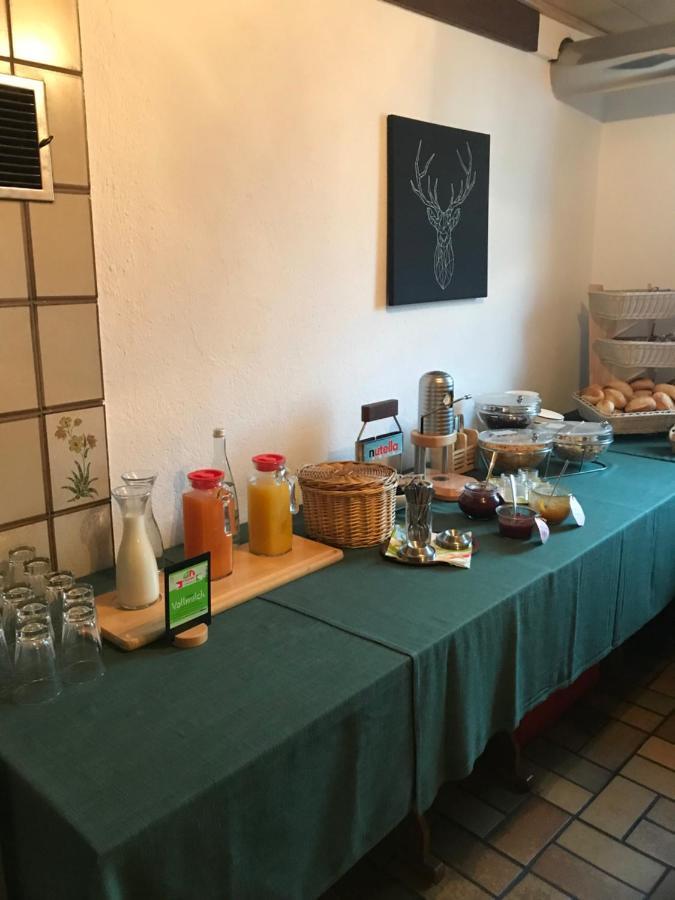 Ferienwohnung Gasthof Lowen Капел-Графенхаузен Екстериор снимка