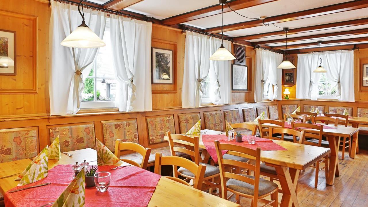 Ferienwohnung Gasthof Lowen Капел-Графенхаузен Екстериор снимка
